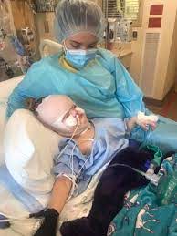 دختری که پس از سوختگی شدید مجبور است سالها جراحی کند