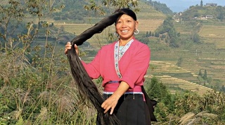 راز موهای براق و دو متر از زنان روستایی در چین  آخرین خبرها