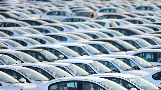 آخرین قیمت ها در بازار خودرو / پراید از مرز صد میلیون تومان عقب مانده است