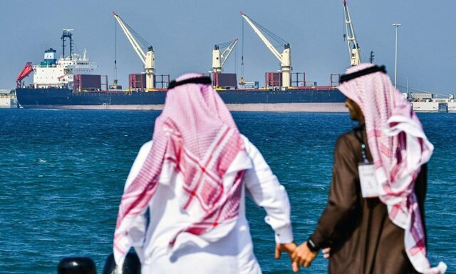 نفتکش یونانی مین را در سواحل عربستان سعودی به زمین زد  آخرین خبرها