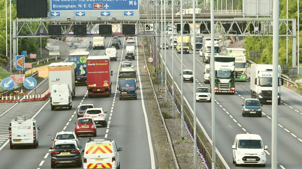 خرید و فروش اتومبیل های بنزینی در انگلیس ممنوع است  آخرین خبرها