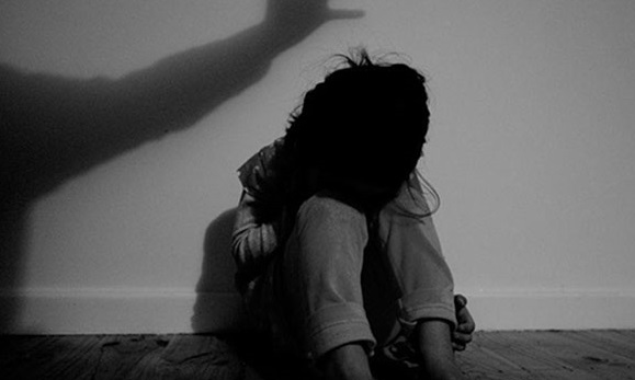 راز خودکشی دختری 8 ساله در بندرعباس / خودکشی با کمک همسایه |  آخرین خبرها